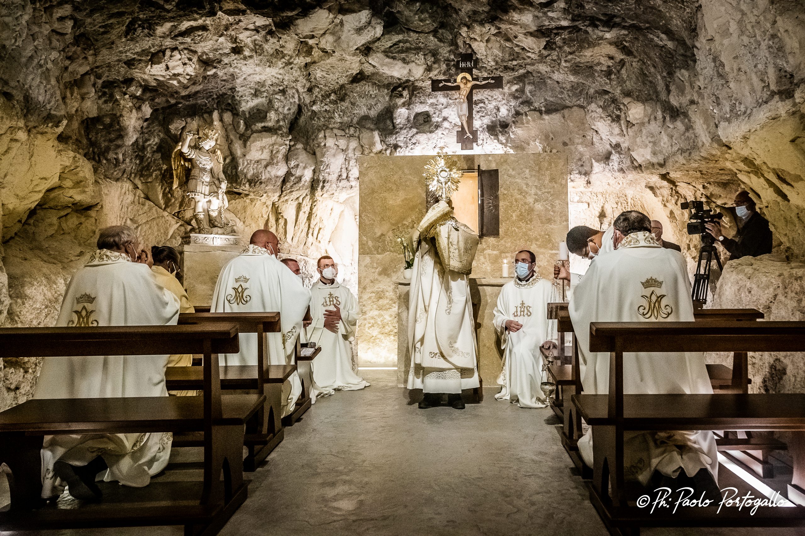 Modica inaugurata la Grotta dell Adorazione Perpetua Radio RTM